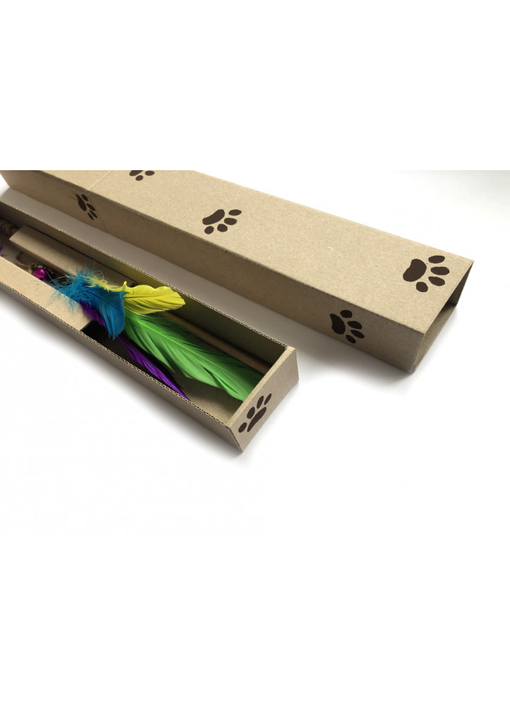 Игрушка для кошек Палочка дразнилка 44 см со сменными перьями 2 шт в подарочной коробке CAPSBOARD