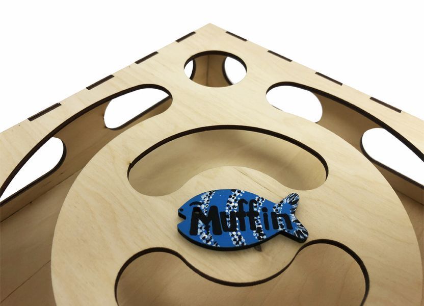 CAPSBOARD Cat Toy with Ball