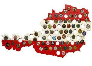 A gift for a beer lover: CAPSBOARD AUSTRIA Map of Austria