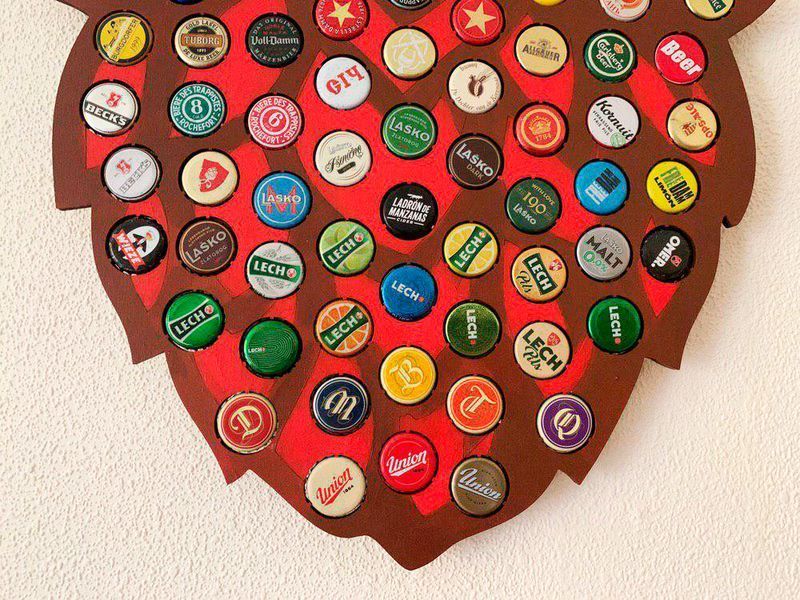 Beer Capsboard Barbarian Red