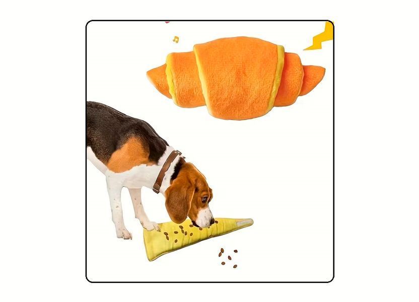 CAPSBOARD Croissant Treat Toy for Dogs